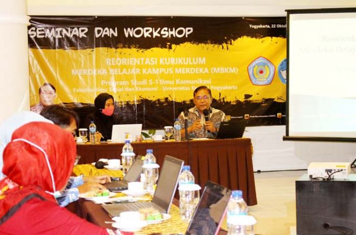 Prodi Ilmu Komunikasi UNRIYO Selenggarakan Seminar dan Workshop Reorientasi Kurikulum Merdeka Belajar Kampus Merdeka
